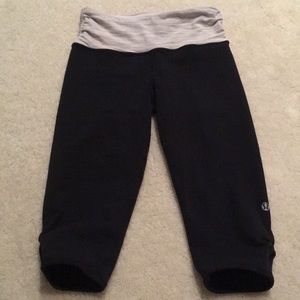 Lululemon cropped leggings